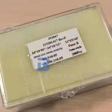 Plano Alpha thạch anh trắng tinh thể được sử dụng cho bộ dao động điều khiển thời gian