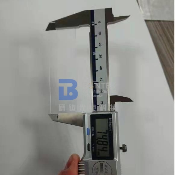 Ứng dụng quang học Lithium Niobate Wafer 0,25mol% Er Dope hoặc 5mol% MgO Dope